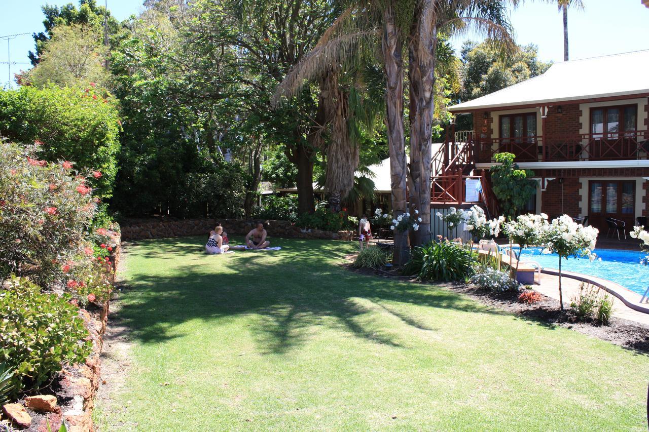 Heritage Country Motel - Perth — Photos 1