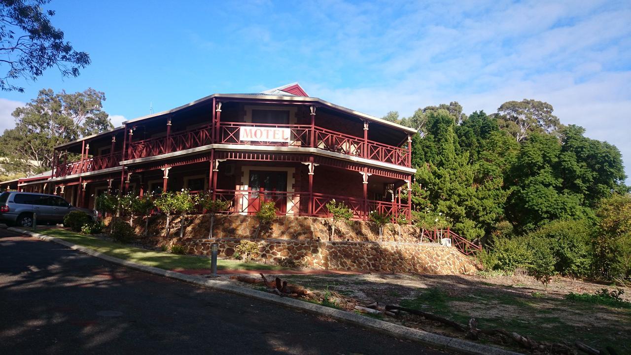 Heritage Country Motel - Perth — Photos 3